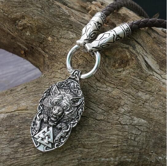 Collier Viking du puissant "Loup de Fenrir".