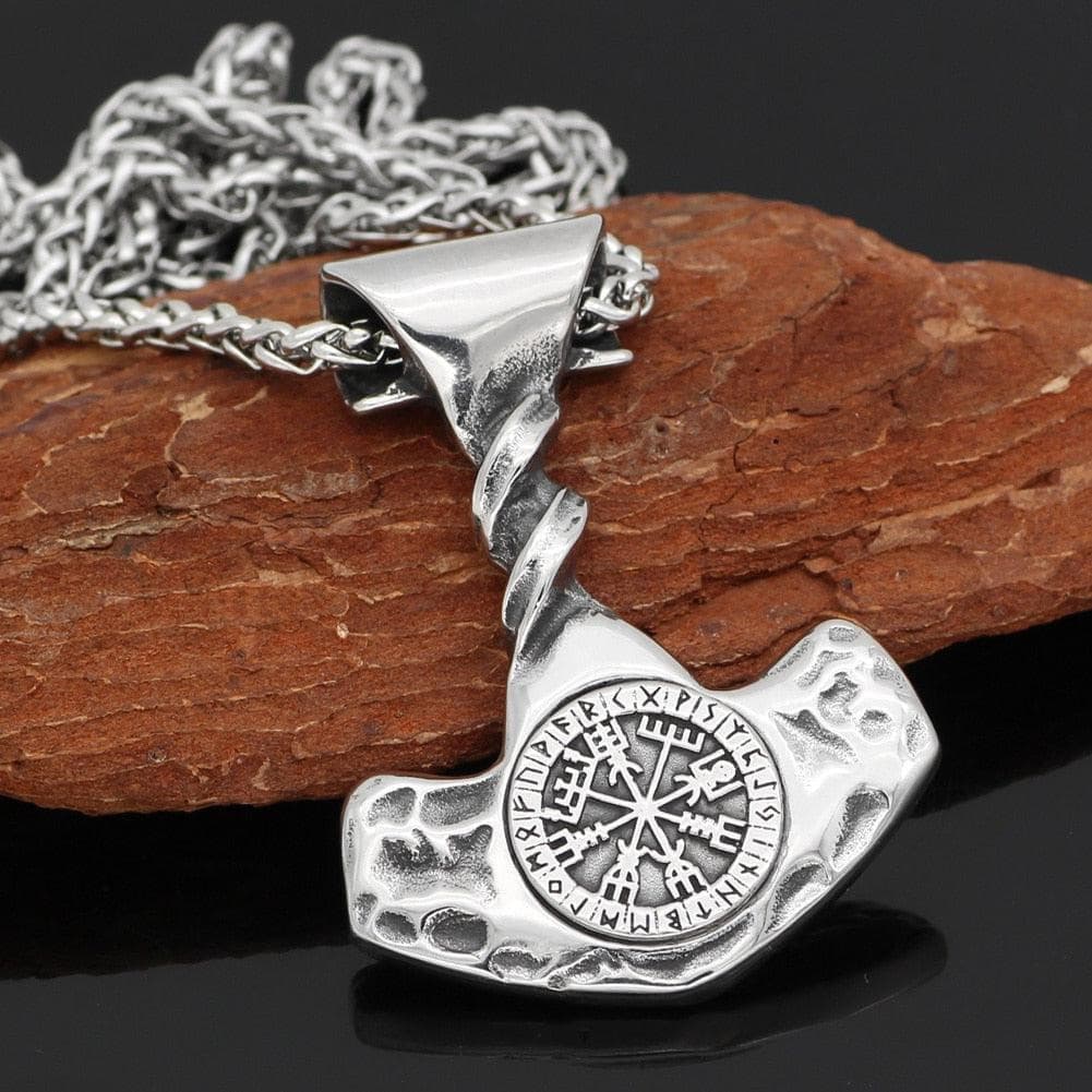 Collier les torsades de Mjolnir et Vegvisir.